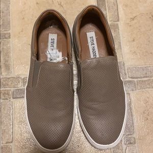 Steve Madden size 8 leather exterior